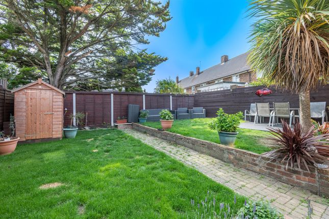 2, Marsh Way, Aylesford photo 2