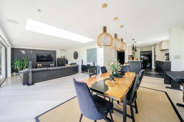 14, Northview Road, Dunstable photo 2