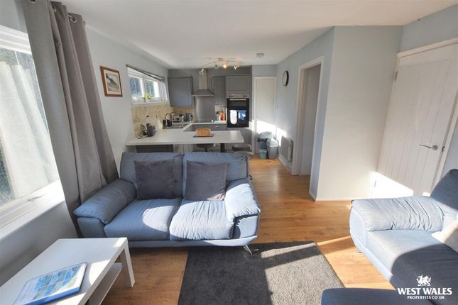 Kittiwake, 22 Haven Court**, Haverfordwest photo 4