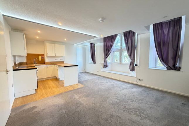 First Floor Flat, 52, Molesworth Road, Plymouth photo 2