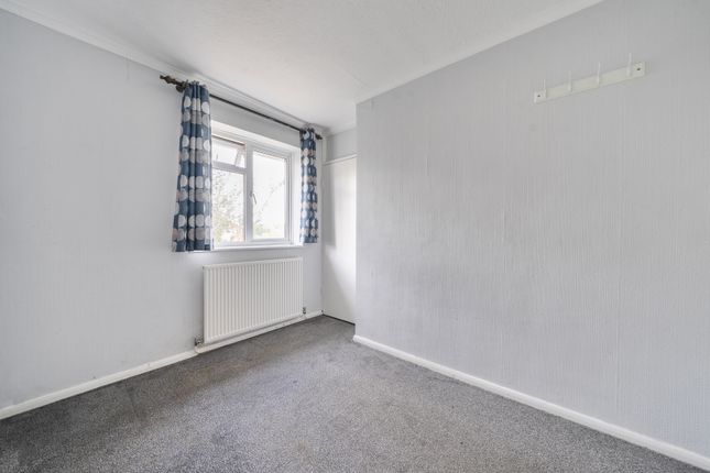 14, St Marys Close, Kent photo 3