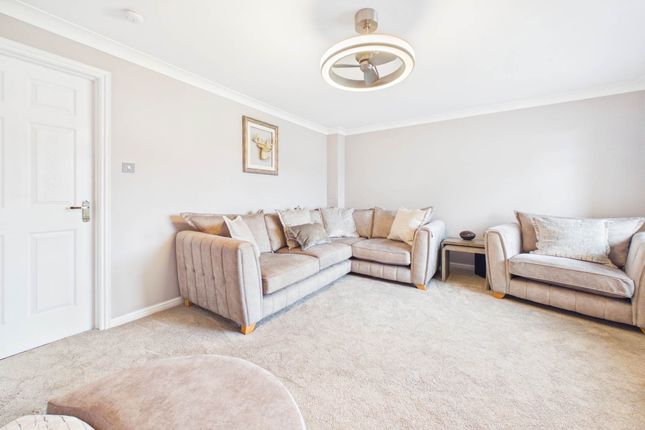 20, Greenacre Road, Bonnybridge photo 4