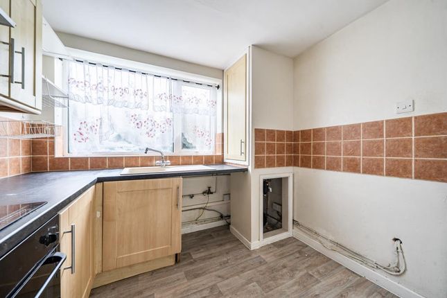 80 INGRAM AVENUE, Ingram Avenue, Aylesbury photo 4
