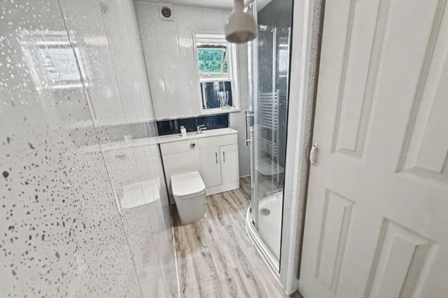 21, Lucius Street, Torquay photo 5