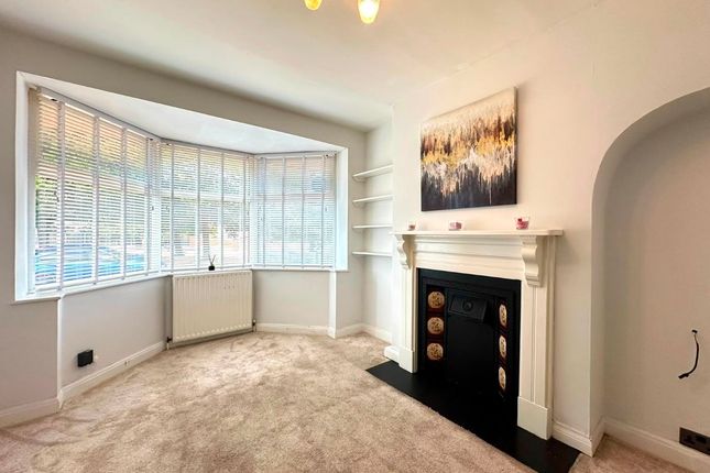 360 Uppingham Road, Leicester photo 3