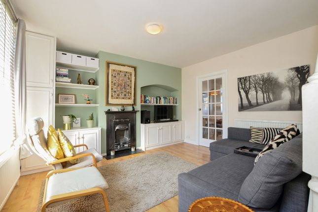 156, Littlefield Road, Edgware photo 3