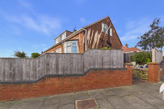 2-bed bungalow on 52, Killingworth Drive, Sunderland, £260,000