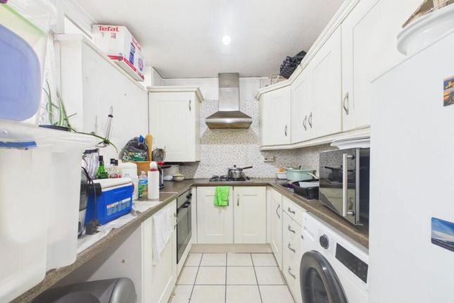 1-bed flat on Flat 703 Raymond Postgate Court 1, Tawney Road, London, £95,000