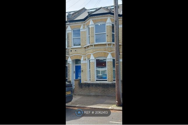 Thumbnail Flat to rent in Palmer Crescent, Clapham Junction