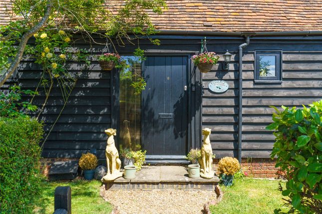 Thumbnail Detached house for sale in Pear Tree Cottage, Amersham, Buckinghamshire