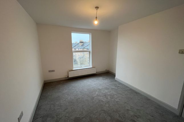 Studio to rent in Poole Road, Bournemouth