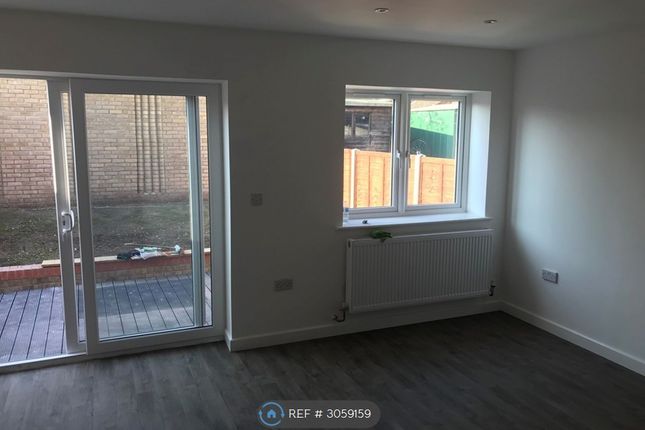 Daiglen Drive, South Ockendon photo 5