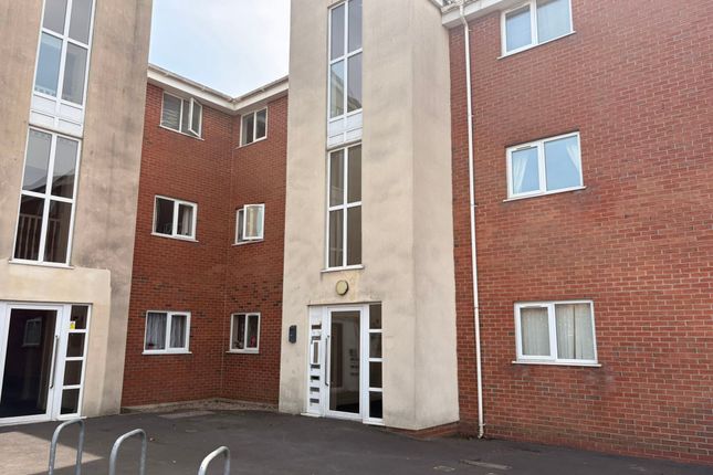 2-bed flat on Apartment 9 - 2, Lascelles Street, St. Helens, £60,000