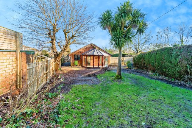 222, Calmore Road, Southampton photo 4