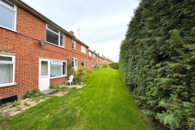 8, Border End, Haslemere photo 2