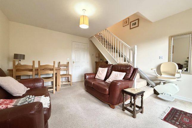 Darwin Crescent, Loughborough photo 3