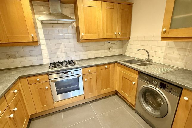 Heathlands Lodge, West Moors Road, Ferndown photo 4