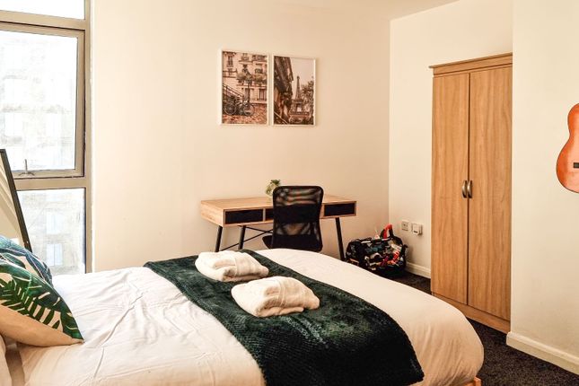 Flat to rent in Ludgate Hill, Manchester