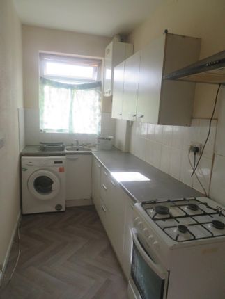 13a, Tweedale Street, Rochdale photo 2