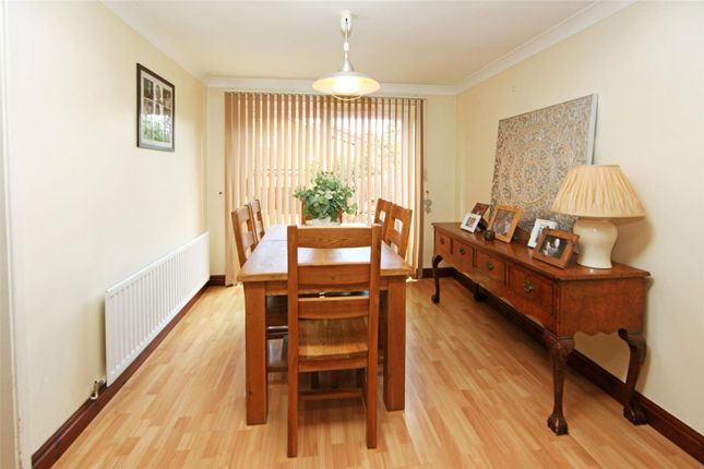 18, Magnolia Drive, Telford photo 4