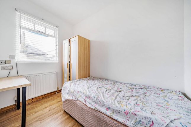 Property for sale in The Roundway, Tottenham, London