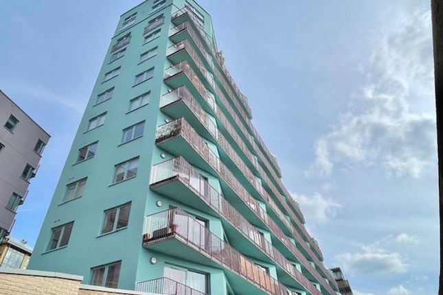 Thumbnail Flat for sale in Steedman Street, London