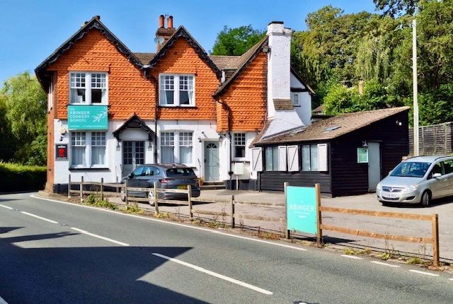 Thumbnail Leisure/hospitality for sale in Guildford Road, Dorking