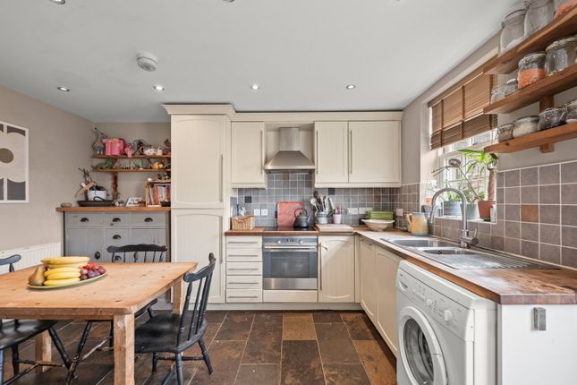 11, Portland Place, Stoke-on-Trent photo 4