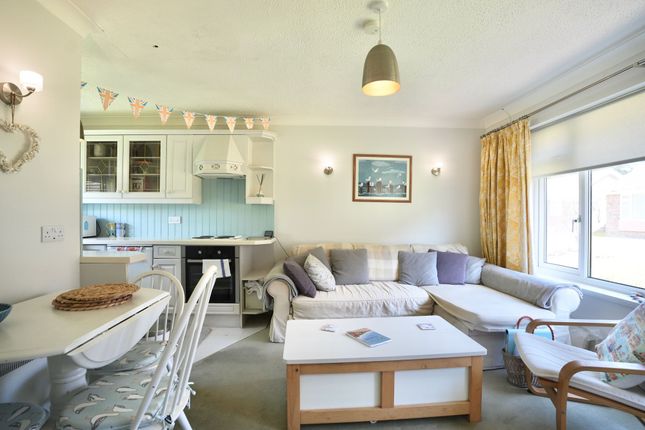 4 Royal Chalet Park Paston Road, Norwich photo 2