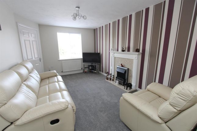 23, Bellflower Avenue, Sheerness photo 2