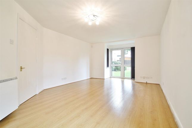 Thumbnail Flat to rent in London Road, Poynder Lodge London Road