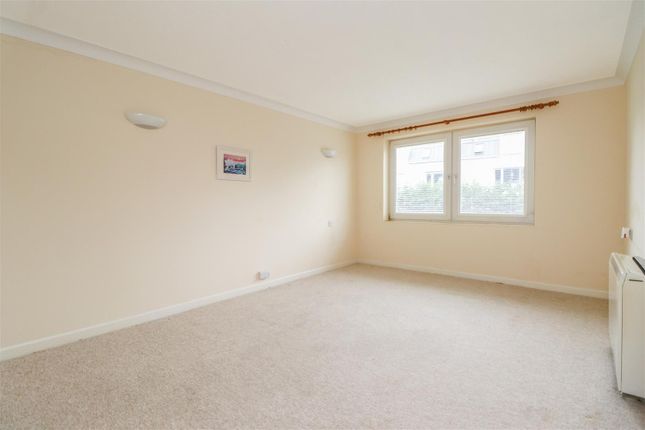 42, Homestream House, Mill Bay Lane, Horsham photo 2
