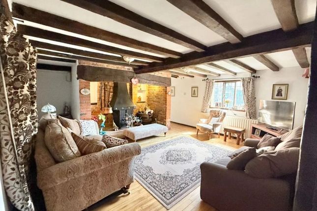 Christmas Cottage, Birch Cross, Uttoxeter photo 4