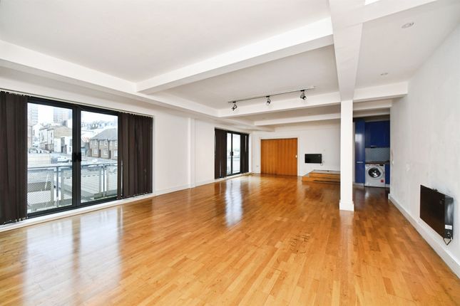 Flat 1, 41-45, St. James's Street, Brighton photo 2