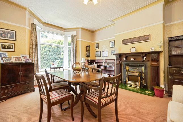 429, Toller Lane, Bradford photo 4