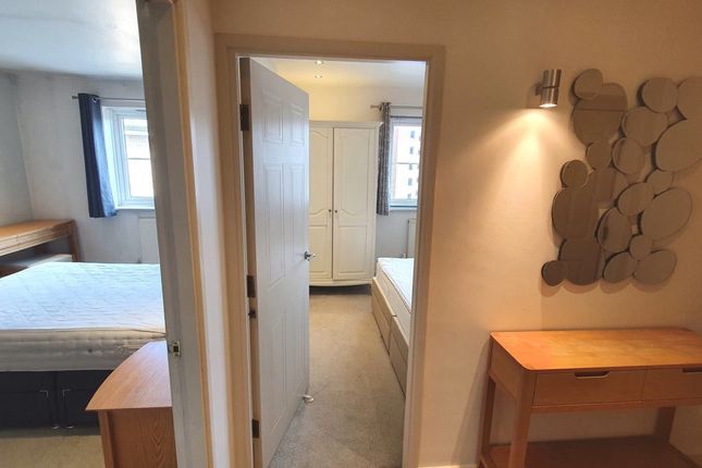 Flat to rent in Labrador Quay, Salford Quays