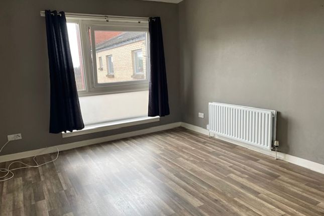 3/2 770 Tollcross Road, Glasgow photo 3