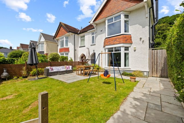 11, Hillside Crescent, Swansea photo 2