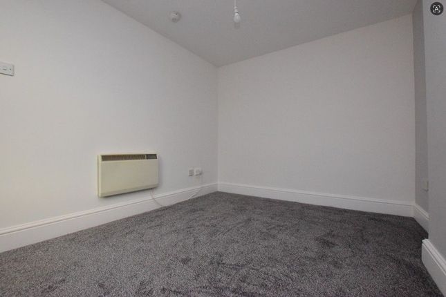 Flat 3 2-4 Wilmot Street, Heanor photo 5