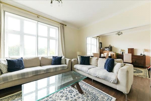 31, Ross Court, London photo 4
