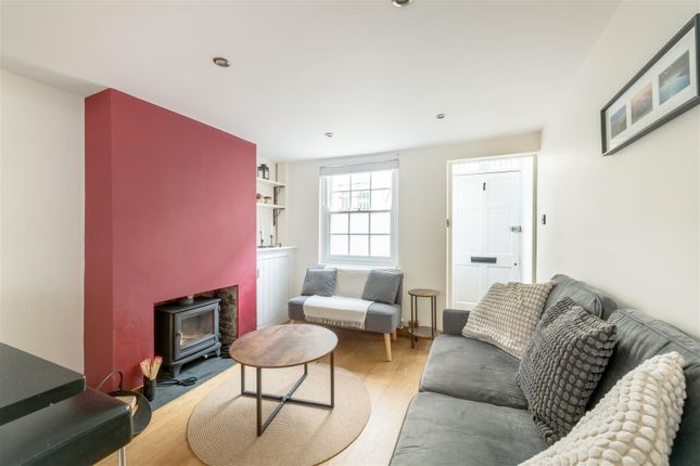 7, Frederick Gardens, Brighton photo 2