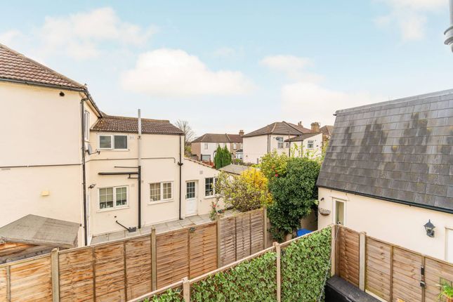 Maisonette for sale in Holmesdale Road, South Norwood, London