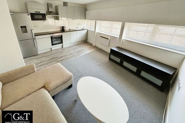 Flat to rent in Flat, Hampton Court, High Street, Cradley Heath