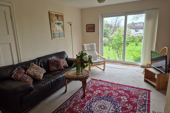 20, Sandringham Road, Northolt photo 5