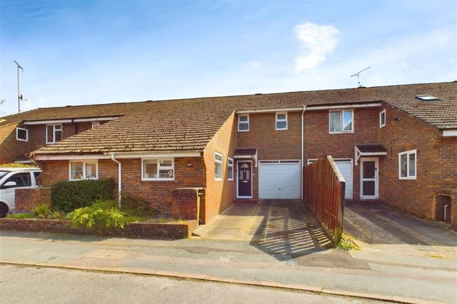 Terraced house for sale in Cook Road, Horsham