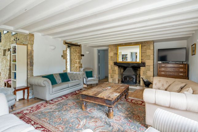 Butts Farm,, The Butts, Cirencester photo 3