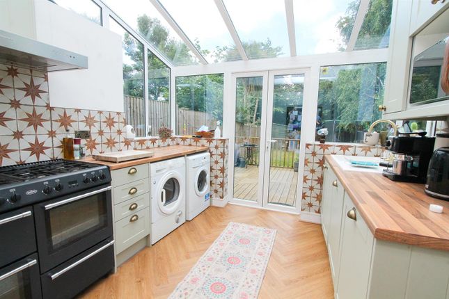 Ground Floor, 69, Park Lane, Carshalton photo 3