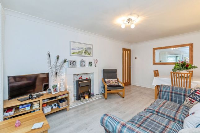 4, Farm Hill Avenue, Kent photo 2