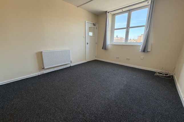 Flat 2, 1, Senhouse Street, Workington, Senhouse Street, Workington, Workington photo 2