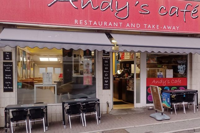Thumbnail Restaurant/cafe for sale in East Street, Newquay